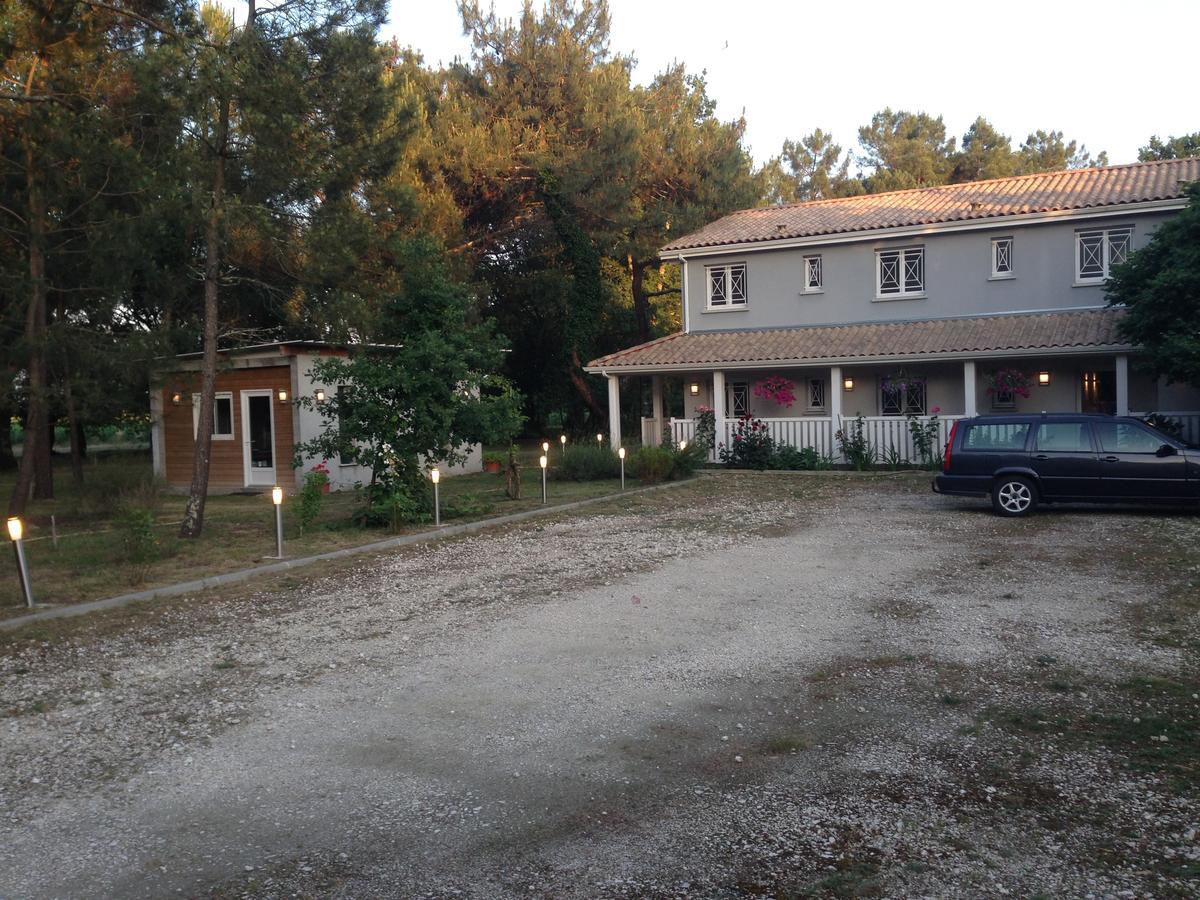 Domaine De Giron Bed & Breakfast Moulis-en-Médoc Dış mekan fotoğraf