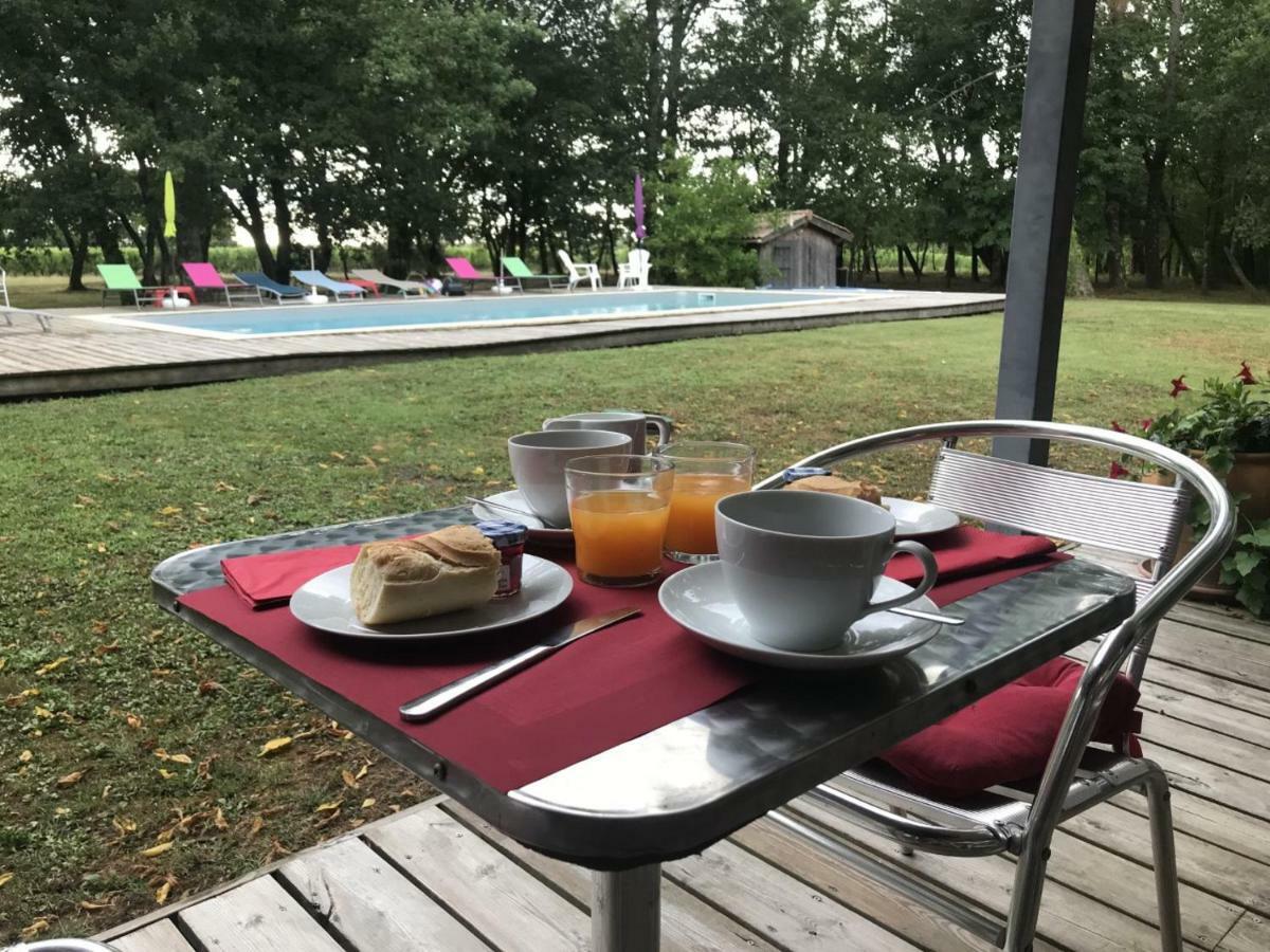 Domaine De Giron Bed & Breakfast Moulis-en-Médoc Dış mekan fotoğraf